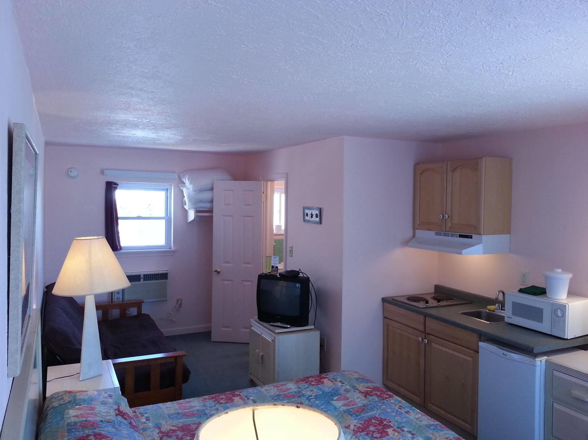 Sandbox Motel Уайлдууд Екстериор снимка